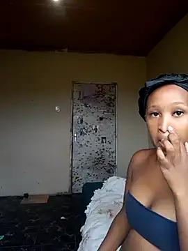 daddysgirly20 from StripChat