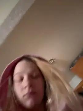 Daddyssllut from StripChat