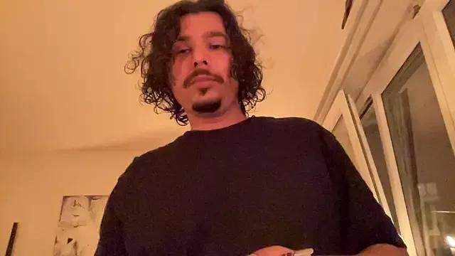 daddyvibes from StripChat