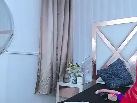 DairaMoon from StripChat is Freechat