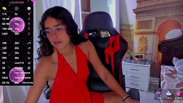 Dirty chat webcam: explore liveshows with versed models, from laying bare to fetishes, in a variety of sexy free adult webcams.
