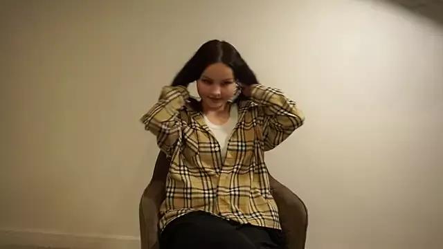 DaisyAlsbrook webcams show profile image 