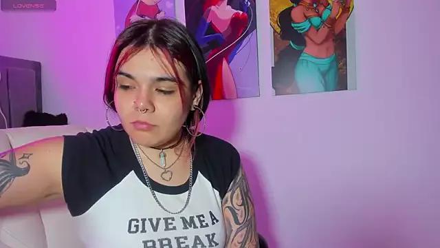 dakota_x1 from StripChat is Freechat