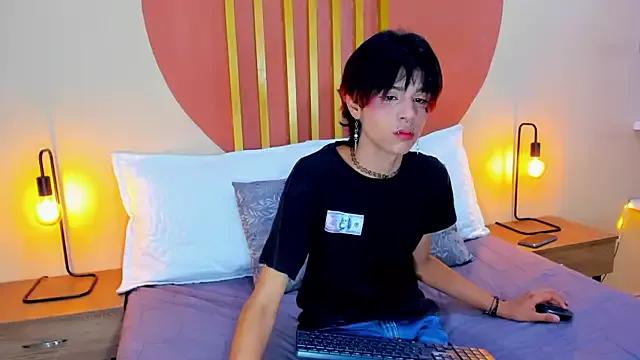 Photos of Dan_Copers from StripChat is Freechat