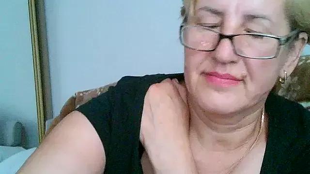 Dana4921 from StripChat