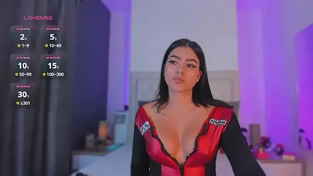 dana_hazze from StripChat