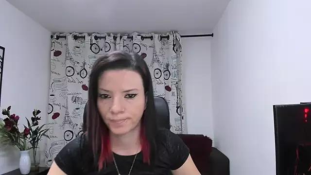 DanaaRey from StripChat