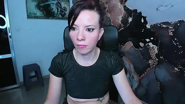 DanaaRey from StripChat