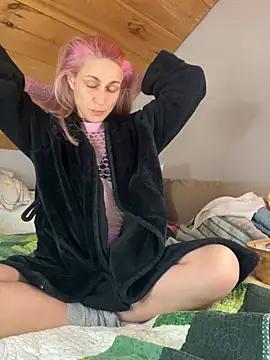 DanaeJustine from StripChat