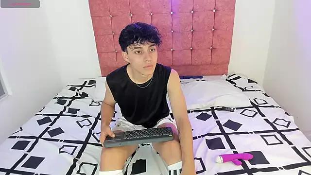 Dirty chat webcam: explore liveshows with versed models, from laying bare to fetishes, in a variety of sexy free adult webcams.