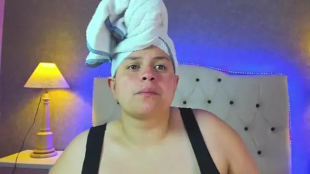 Daniela-BBW from StripChat is Freechat