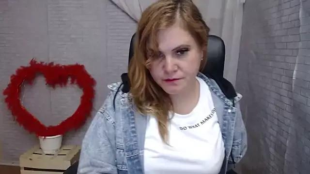 DaniellaKiss from StripChat is Freechat