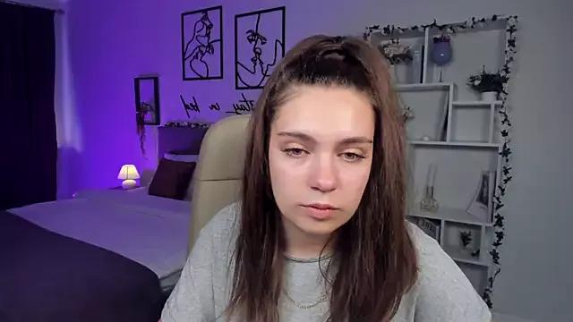 DaniellaLovely from StripChat is Freechat