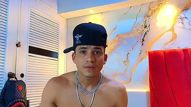 daniscot from StripChat is Freechat