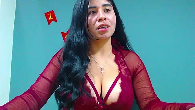 danna-_roouss from StripChat