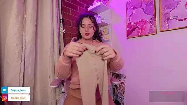 Dannaa_Lovs from StripChat