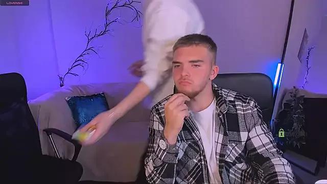 danny_cool from StripChat