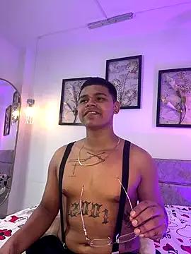 DannySamm from StripChat is Freechat