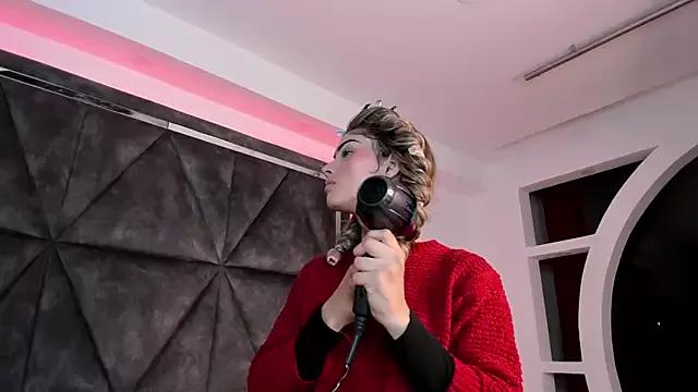 DannysaStar from StripChat