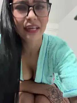 daphnevans from StripChat is Freechat