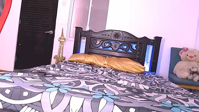 dara_lust from StripChat