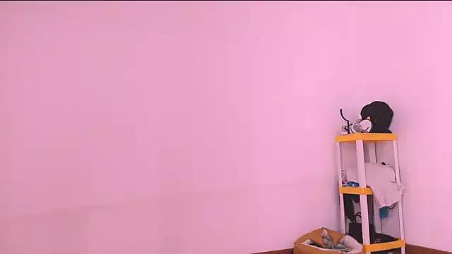 dara_lust from StripChat