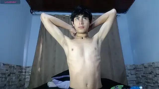 DaraKat18 from StripChat