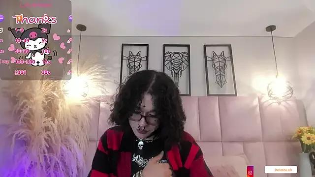 Dark_nina_ from StripChat is Freechat