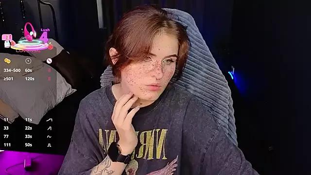 Dark_Shine webcams show profile image 