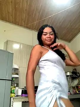 Darkleyah webcams show profile image 