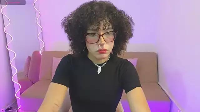 Darknina_tay from StripChat is Freechat