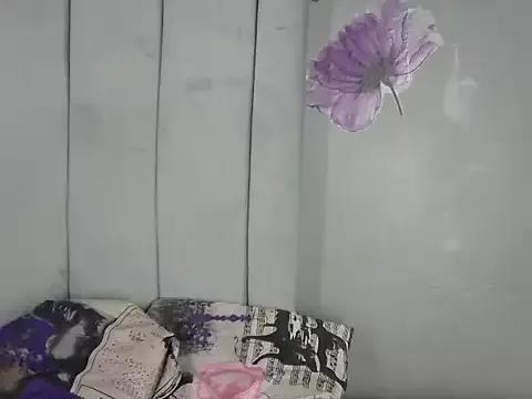 DARKQUEEN_xXx from StripChat is Freechat