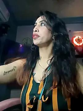 Darling_Annie from StripChat is Freechat