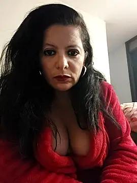 Darlingsweethoney from StripChat is Freechat