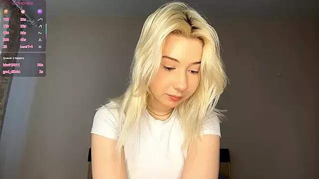 DarylEvetts from StripChat is Freechat