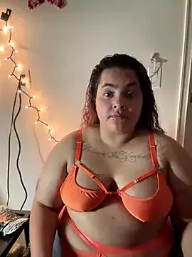 DatBishYouMiss from StripChat is Freechat