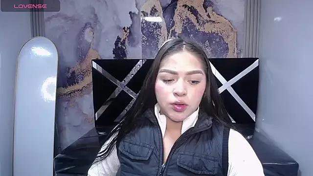 Dayan_v_ from StripChat is Freechat