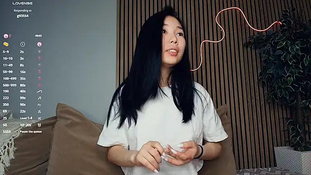 DayanaBundy from StripChat