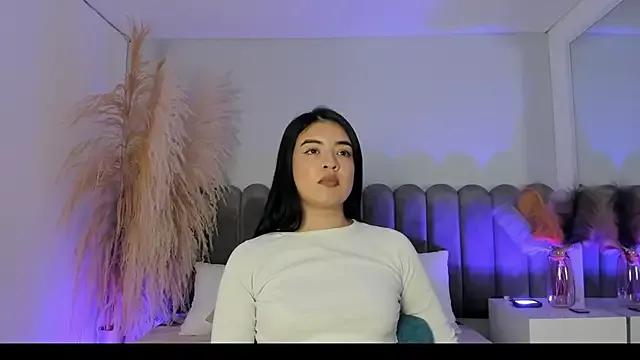 Dayanna_Rose from StripChat