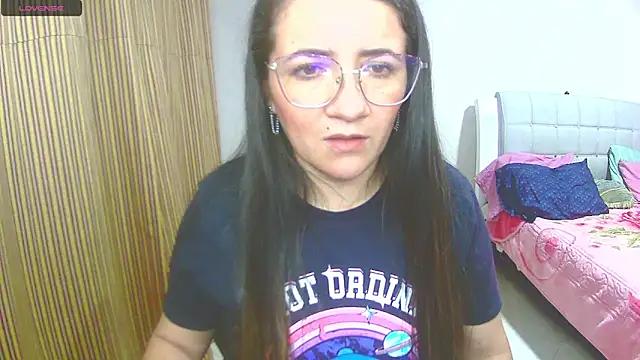 Dayanna_Smitt from StripChat