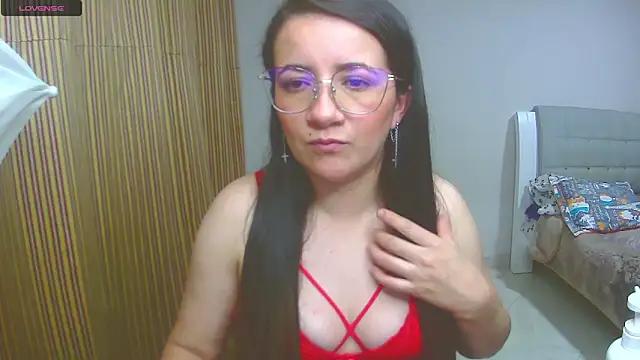 Dayanna_Smitt from StripChat