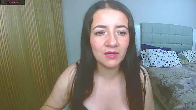 Dayanna_Smitt from StripChat