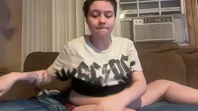 Dazeyrayne webcams show profile image 