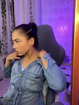 Debora-1010 webcams show profile image 