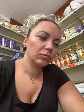 DeboraGaia from StripChat is Freechat