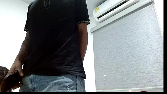 deep_hard_latin from StripChat is Freechat