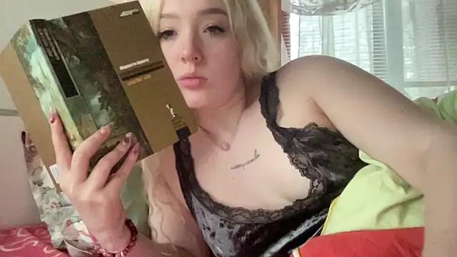 Delak1 webcams show profile image 