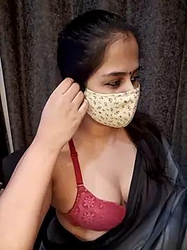 Photos of delstrip_couple from StripChat is Private