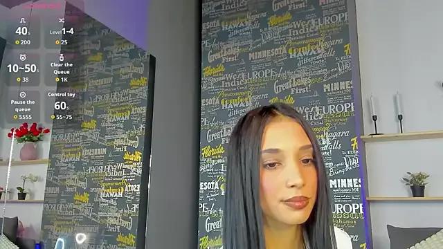 DemmiLove from StripChat is Freechat