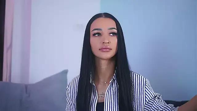 DeniseDevilles from StripChat is Freechat